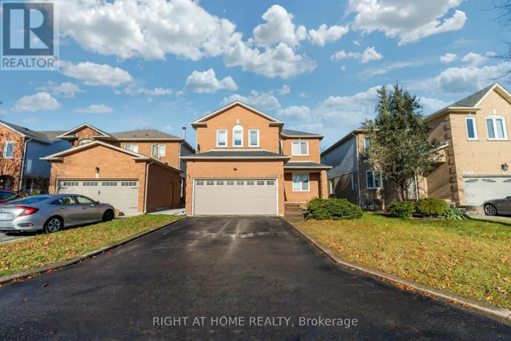 1040 BEAVER VALLEY CRESCENT, Oshawa (Northglen), Ontario L1J8N2