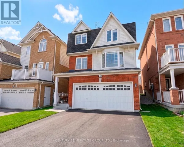 40 CLIFF GUNN ROAD, Newmarket (Woodland Hill), Ontario L3X3J8