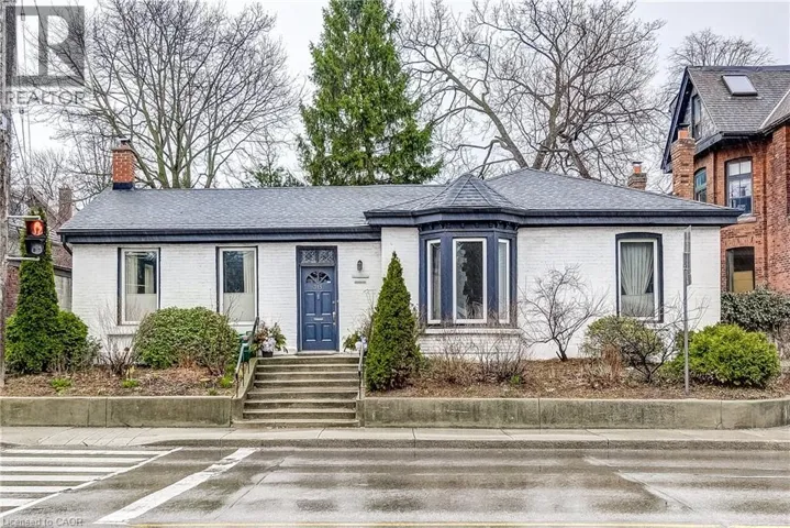 315 ABERDEEN Street, Hamilton, Ontario L8P2R6