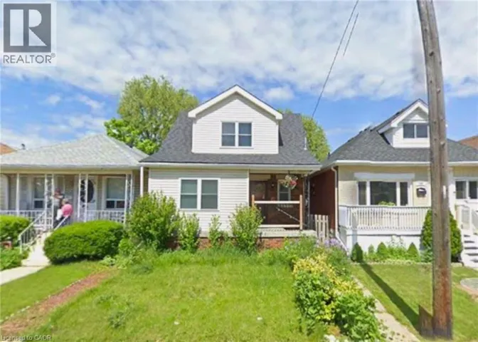 153 CAMERON Avenue N, Hamilton, Ontario L8H4Z4