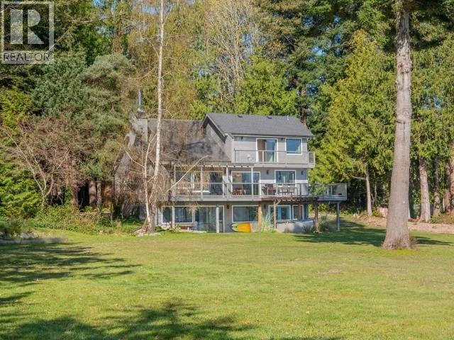 2084 MAHOOD ROAD, Powell River, British Columbia V8A0L3