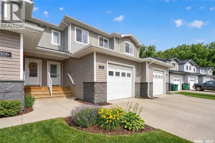 304 940 Bradley STREET, Moose Jaw, Saskatchewan S6J3M4