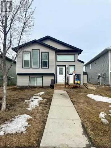 7306 114 Street, Grande Prairie, Alberta T8W0K2