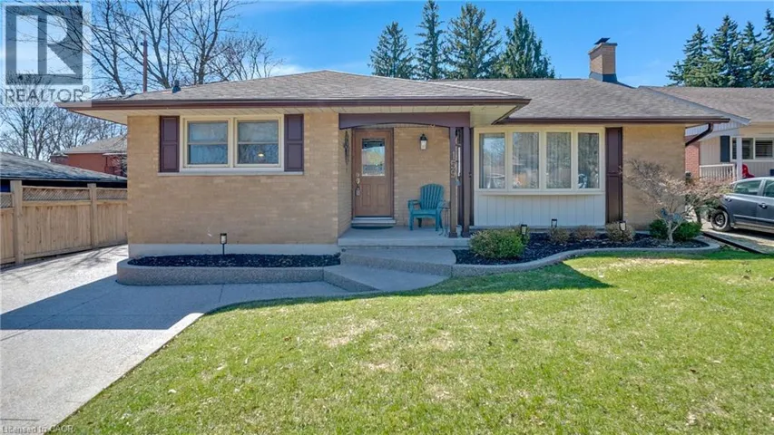 159 ELKINGTON Drive, Kitchener, Ontario N2B1S1