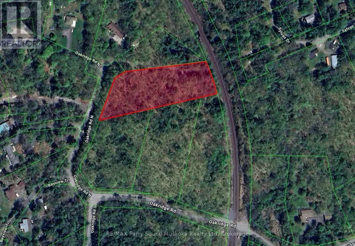 17 OAKRIDGE ROAD N, McDougall, Ontario P2A2W9