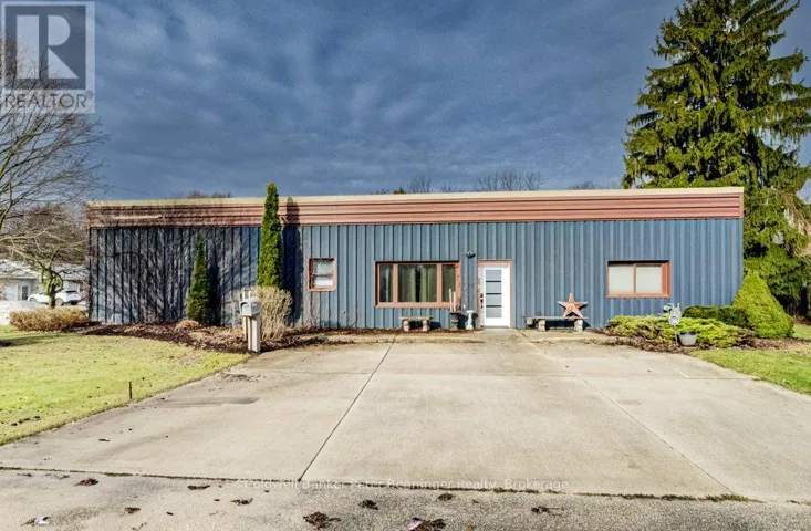 425 MARY STREET, Brockton, Ontario N0G2V0