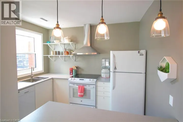 130 CAROLINE Street S Unit# 2, Hamilton, Ontario L8P3K8