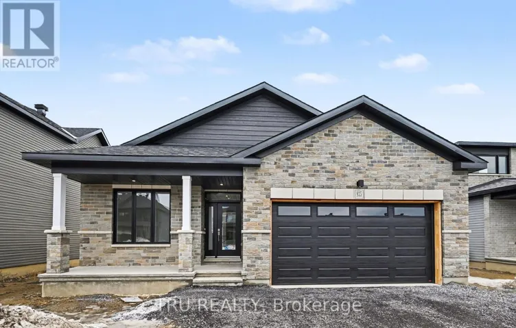 935 COLOGNE STREET, Russell, Ontario K0A1W0