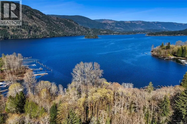 10200 South Shore Rd, Honeymoon Bay, British Columbia V0R1Y0