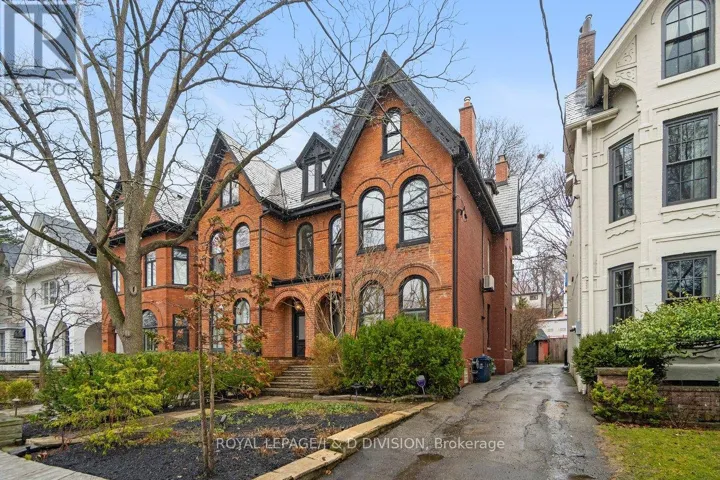 204 COTTINGHAM STREET, Toronto (Casa Loma), Ontario M4V1C5
