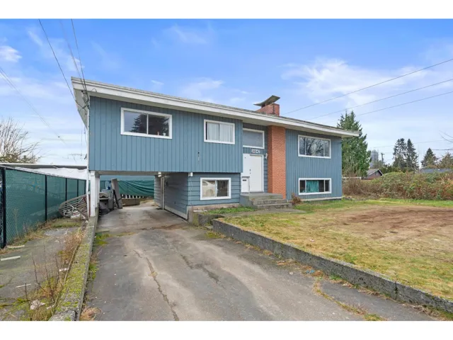 14042 110 AVENUE, Surrey, British Columbia V3R1Z2