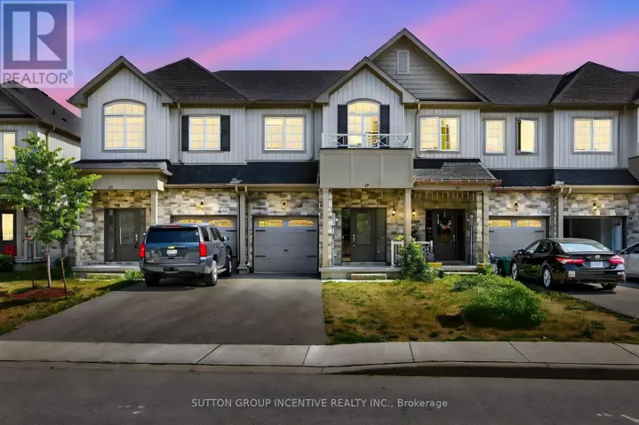 17 CHURCHLEA MEWS, Orillia, Ontario L3V8K9