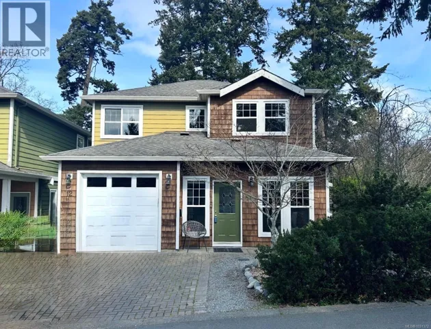 12 4530 Pipeline Rd, Saanich, British Columbia V8Z7Y6