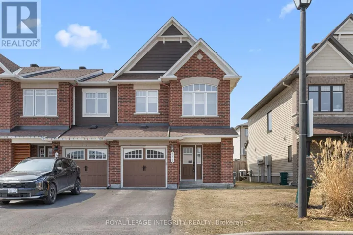 356 RAVENSWOOD WAY, Ottawa, Ontario K4A0R8