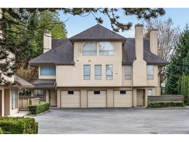 17 12172 72 AVENUE, Surrey, British Columbia V3W2L9