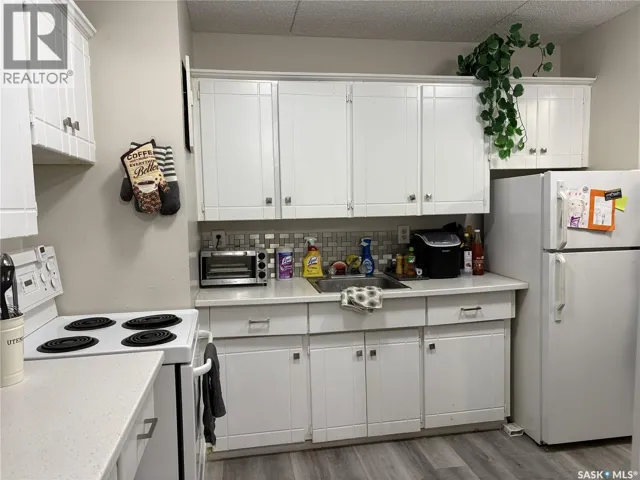 104 550 Laurier STREET, Moose Jaw, Saskatchewan S6H6X6