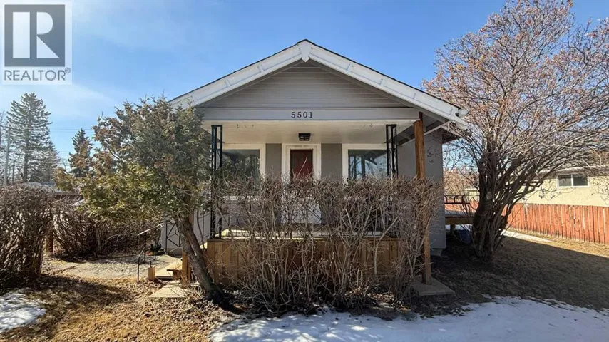 5501 51 Street, Olds, Alberta T9H1H9