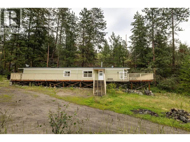 6439 Farmers Drive, Kelowna, British Columbia V1P1A2