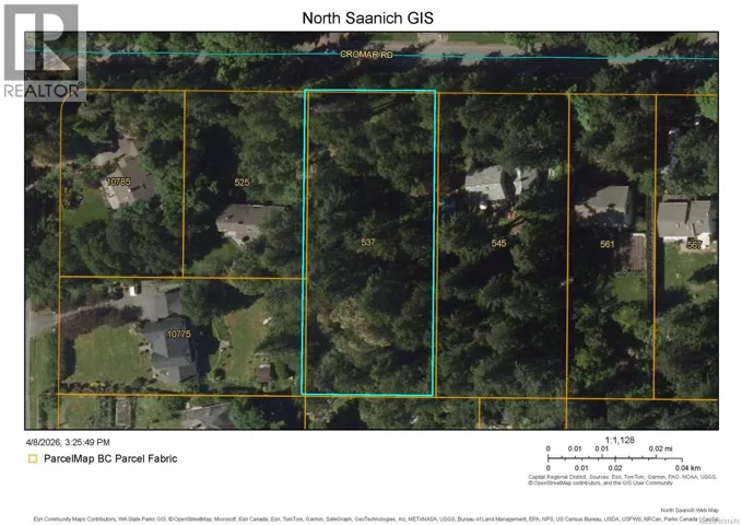 537 Cromar Rd, North Saanich, British Columbia V8L5M5
