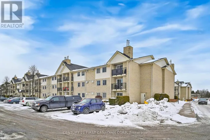 319 - 735 DEVERON CRESCENT, London South (South T), Ontario N5Z4X8