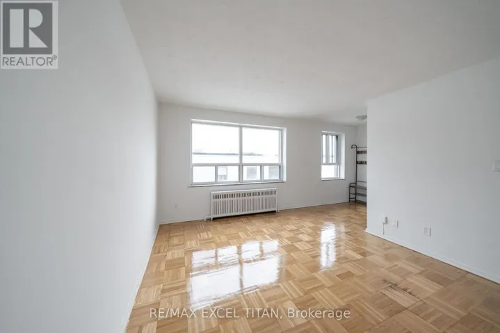 9 - 156 KINGSTON ROAD, Toronto (Woodbine Corridor), Ontario M4L1T1