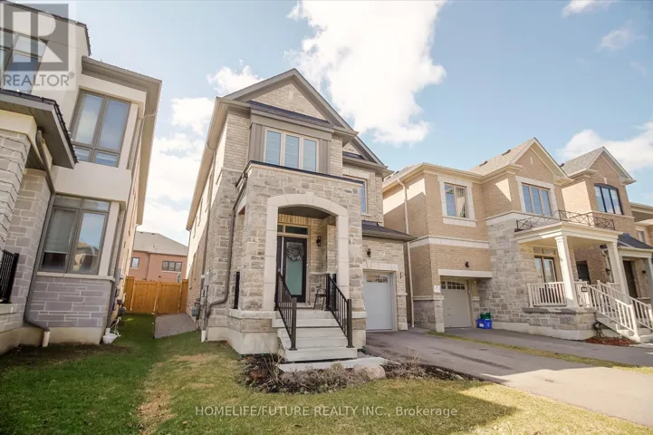 27 OGSTON CRESCENT, Whitby, Ontario L1P0H3