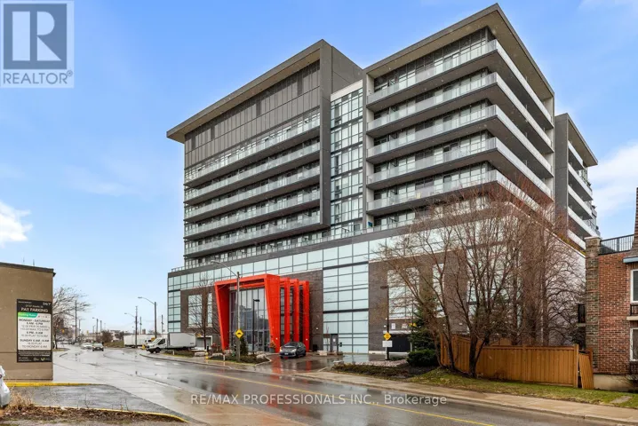 723 - 15 JAMES FINLAY WAY, Toronto (Downsview-Roding-CFB), Ontario M3M0B3