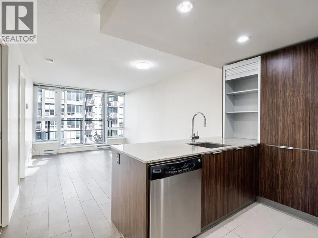 807 1088 RICHARDS STREET, Vancouver, British Columbia V6B0J8