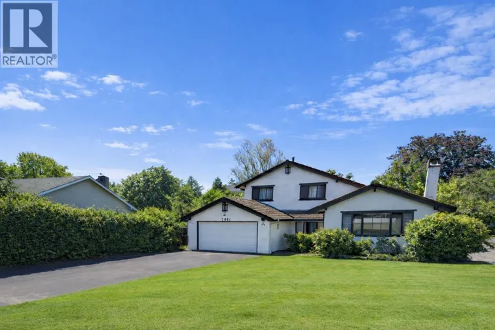 7551 BARKERVILLE COURT, Richmond, British Columbia V7A1K8