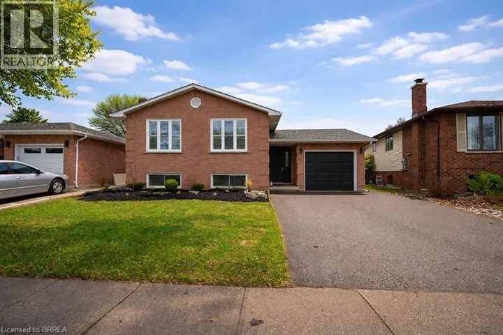73 GILLIN Road, Brantford, Ontario N3P1X2