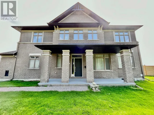 798 CARNELIAN CRESCENT, Ottawa, Ontario K1X0A8