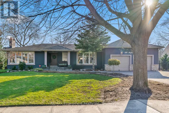 214 MAPLE GROVE DRIVE, Oakville (MO Morrison), Ontario L6J4V3