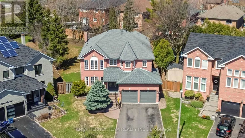 50 LIPTON CRESCENT, Whitby (Pringle Creek), Ontario L1R1W7