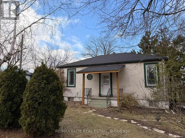 769 ARTHUR STREET, Newmarket (Gorham-College Manor), Ontario L3Y1S4