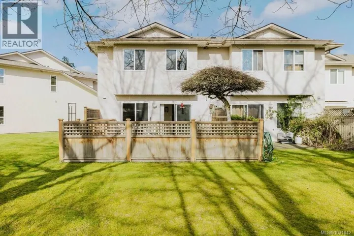 119 793 Meaford Ave, Langford, British Columbia V9B2P7