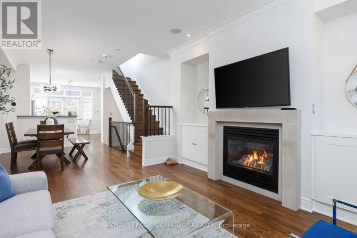 59 LOBO MEWS, Toronto (Islington-City Centre West), Ontario M8Z0B2