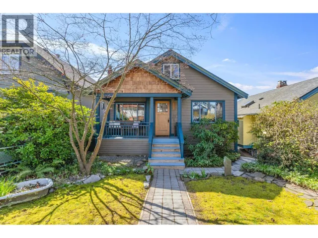 2282 E 7TH AVENUE, Vancouver, British Columbia V5N1S7