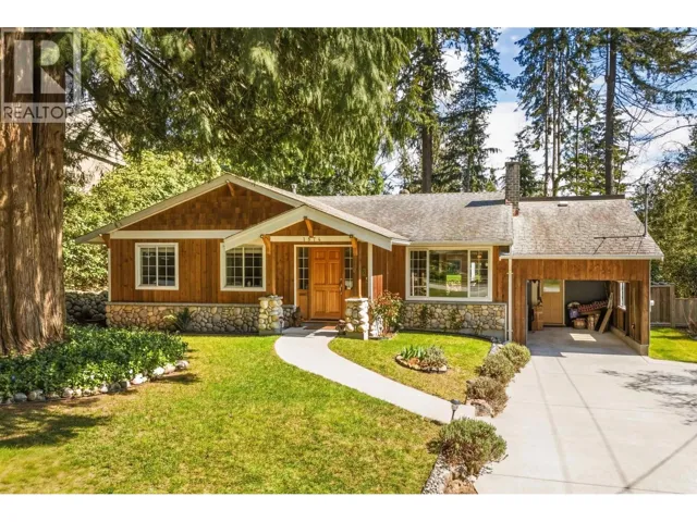 1874 APPIN ROAD, North Vancouver, British Columbia V7J2T5