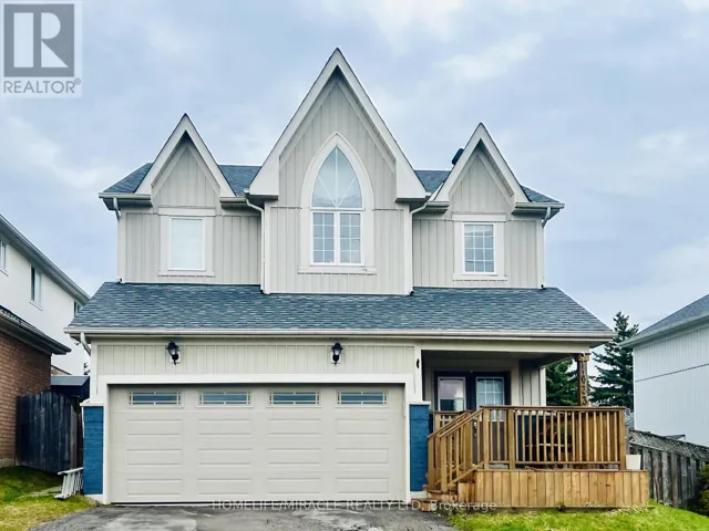 1033 GRANDVIEW STREET N, Oshawa (Pinecrest), Ontario L1K2S8