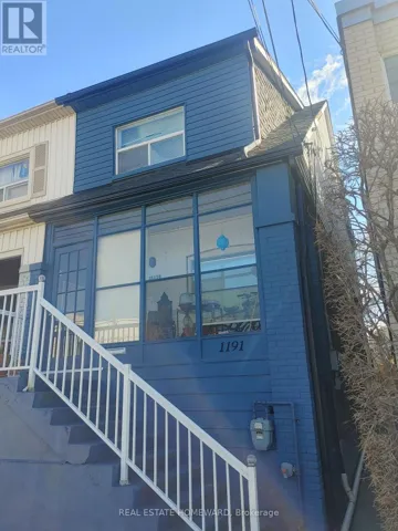 1191 WOODBINE AVENUE, Toronto (Woodbine-Lumsden), Ontario M4C4E1