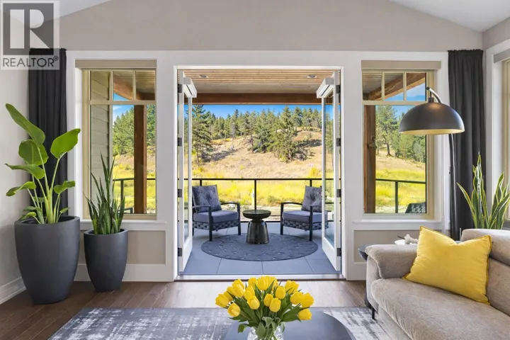 4000 Redstone Crescent Unit# 221, Peachland, British Columbia V0H1X5