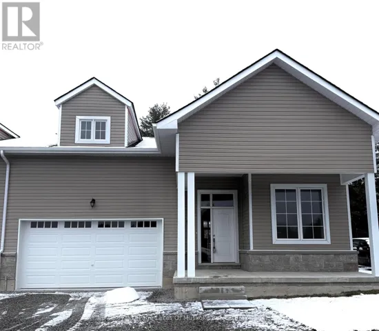 16 TURNBERRY COURT, Bracebridge (Monck (Bracebridge)), Ontario P1L0N5