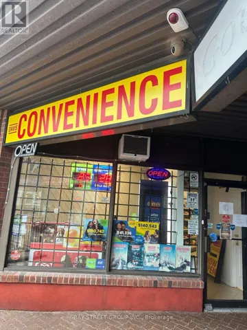 # 7 - 1065 DAVIS DRIVE, Newmarket (Gorham-College Manor), Ontario L3Y2R9