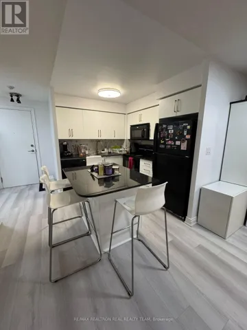 1810 - 310 BURNHAMTHORPE ROAD W, Mississauga (City Centre), Ontario L5B4P9