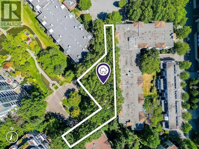 500 STARBOARD SQUARE, Vancouver, British Columbia V5Z4L7