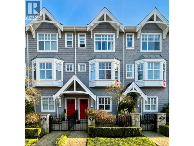 922 W 15TH AVENUE, Vancouver, British Columbia V5Z1R9