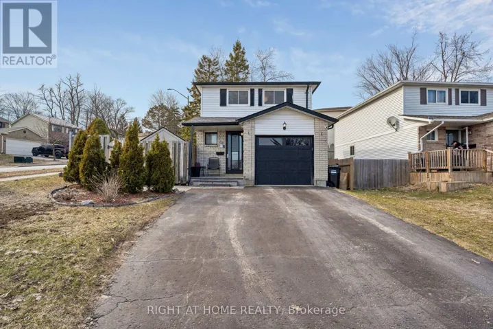 56 HEMINGWAY CRESCENT, Barrie (Letitia Heights), Ontario L4N5G1