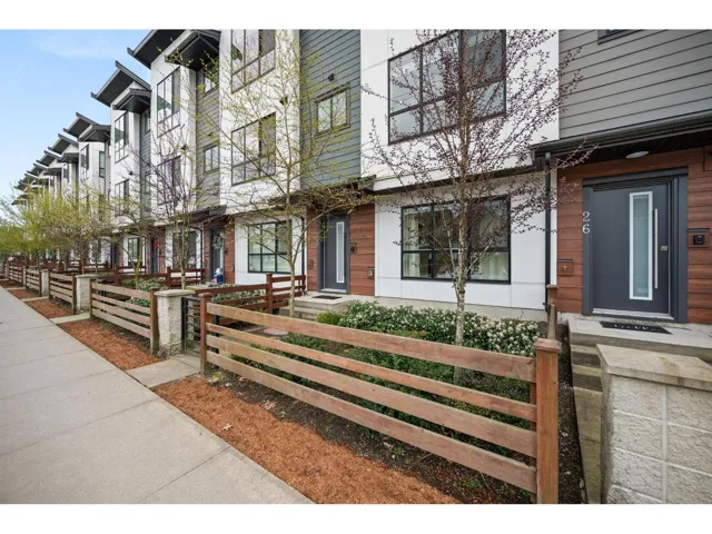 25 7177 194A STREET, Surrey, British Columbia V4N6V6