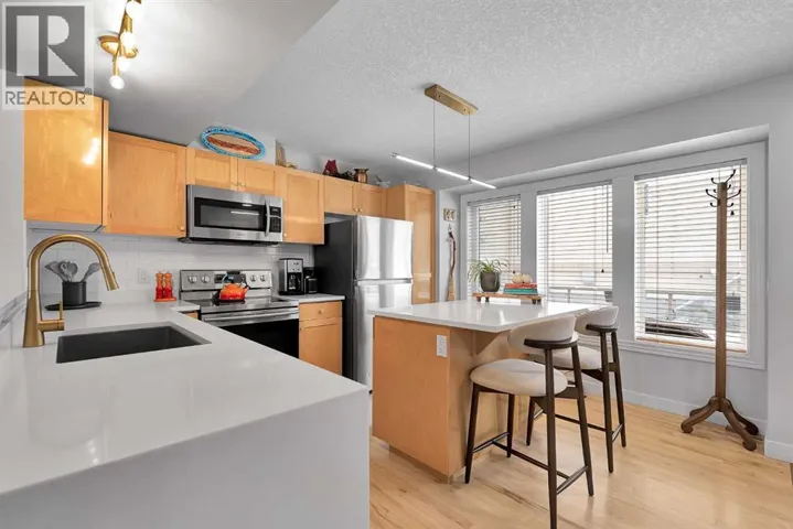 40 Patina Terrace SW, Calgary, Alberta T3H4M8