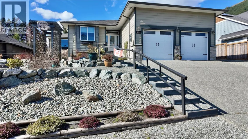 434 Mountain View Dr, Lake Cowichan, British Columbia V0R2G1